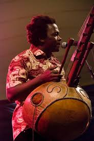 Instrumentos musicais da África: Kora